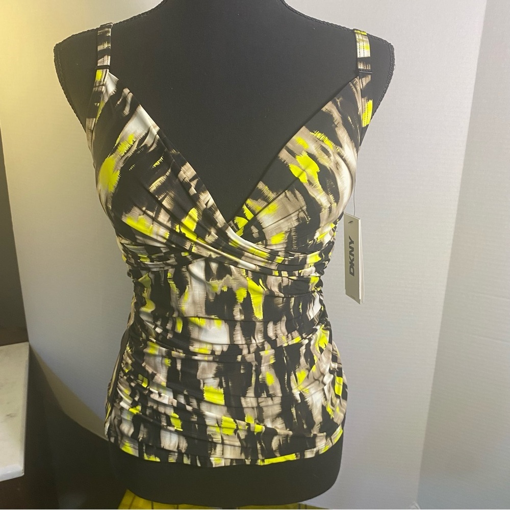 Tankini Women’s by DKNY Size Small‎ NWT Retail Price over $100
